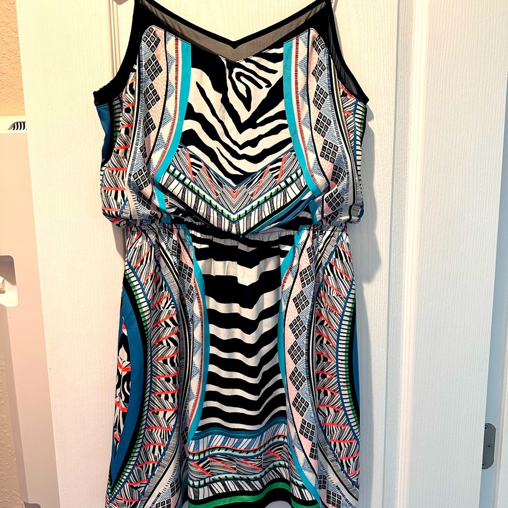 Express dress Size Medium Zebra print Black:White/Blue